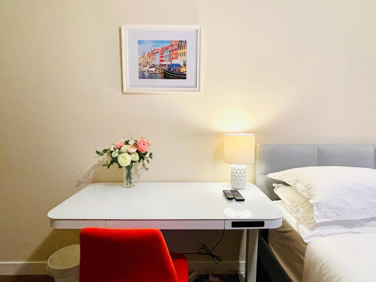 Joe'S Cozy And Quality Place In คาลการี ภายนอก รูปภาพ